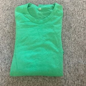 Long sleeve Lululemon Swiftly Tech Top